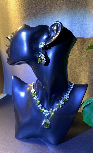 Necklace& rings