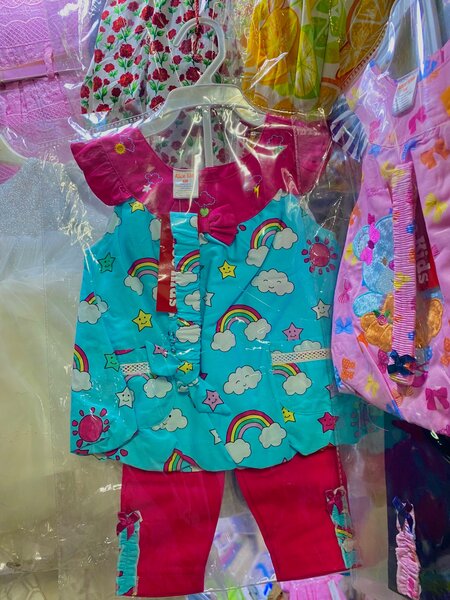 Girls dress