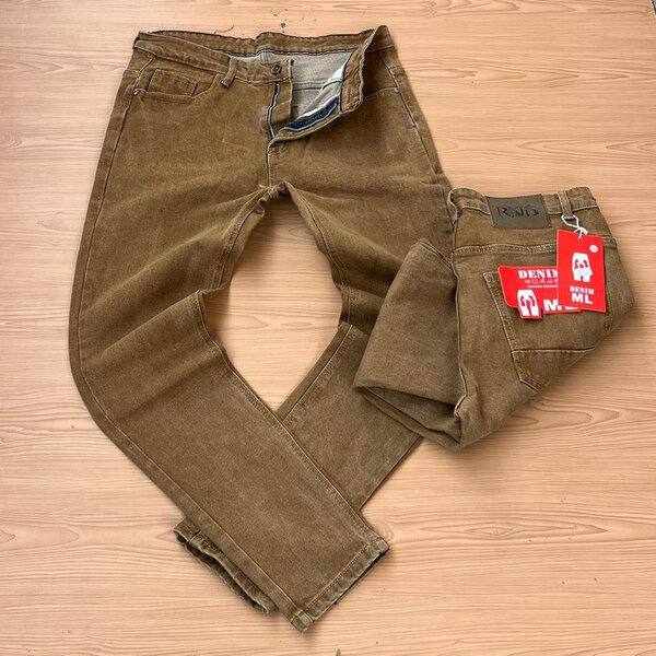 Stock jeans
