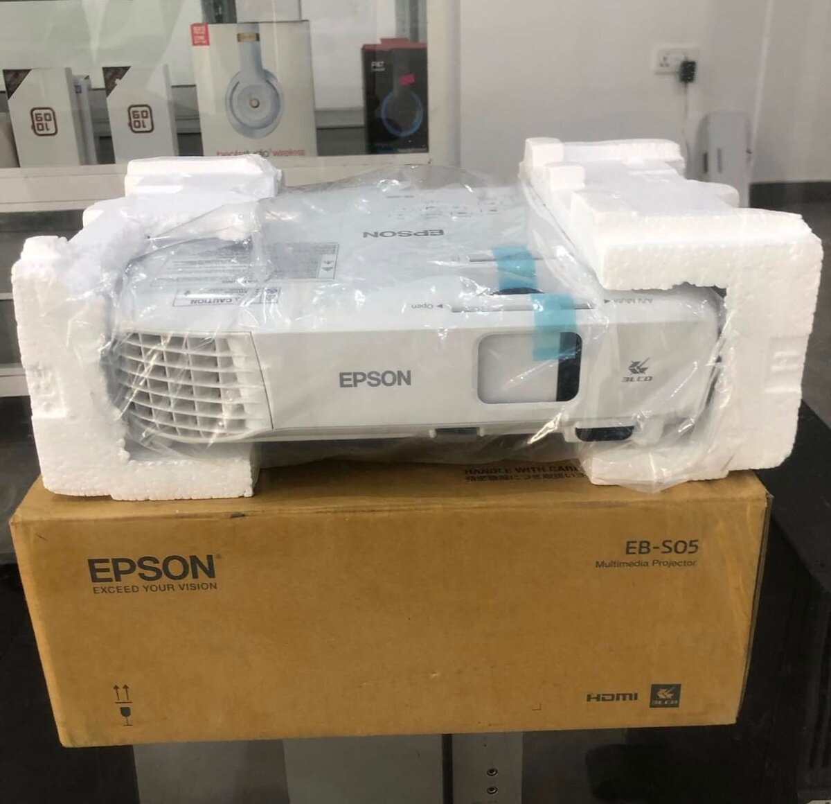 Epson Projector - EB - S05