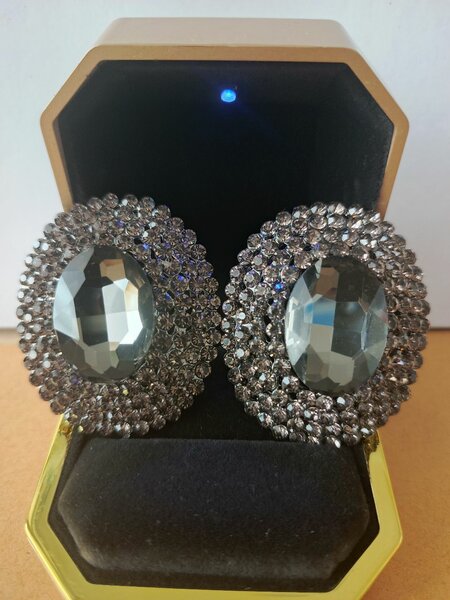 Cufflinks