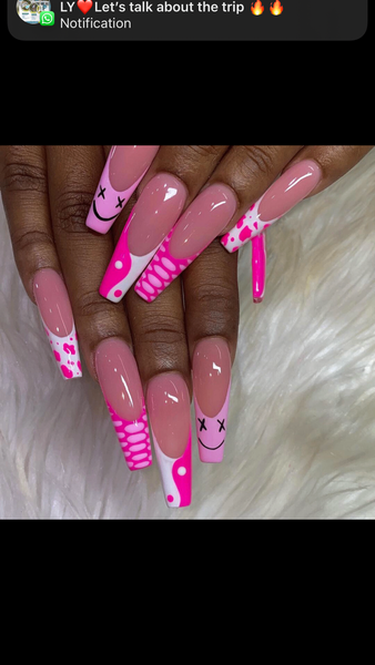Press on nails