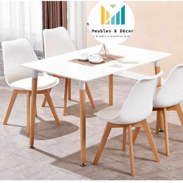 Ensemble table et chaises