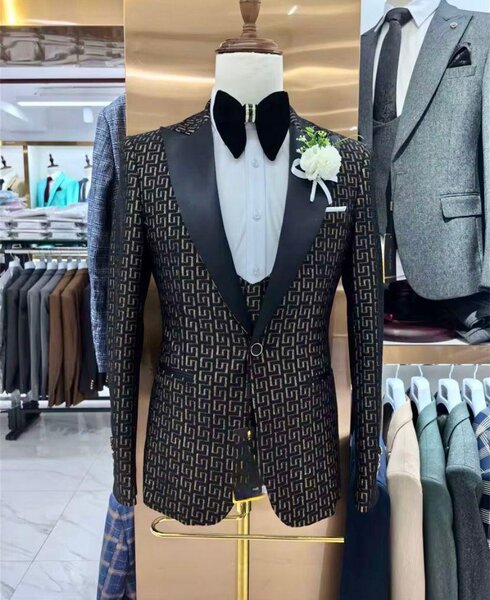 Suit