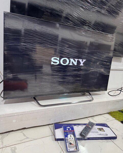 50inches digital setellite android 4k smart sony TV