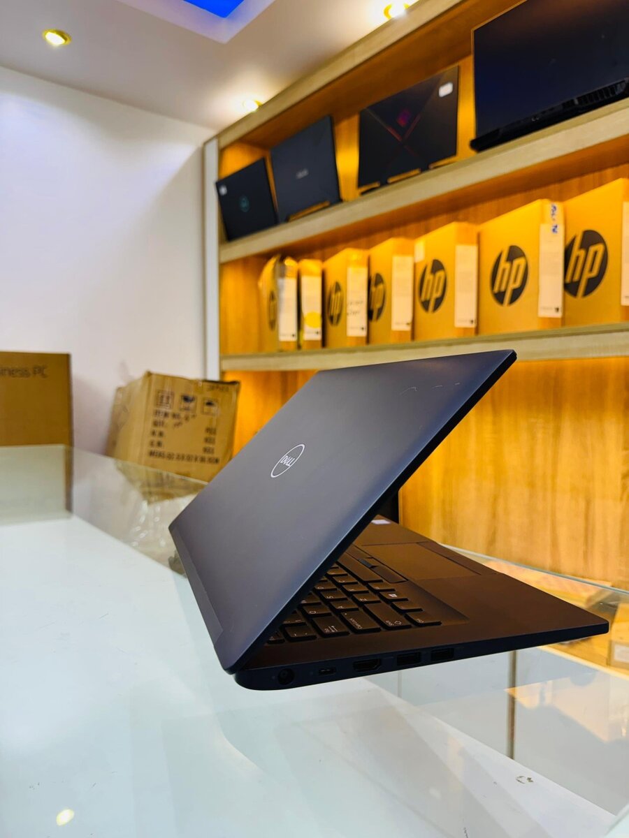 DELL LATITUDE 7490