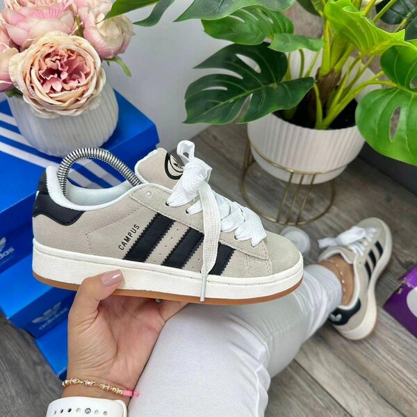 Adidas campus