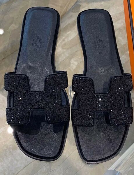 Classic flip flops