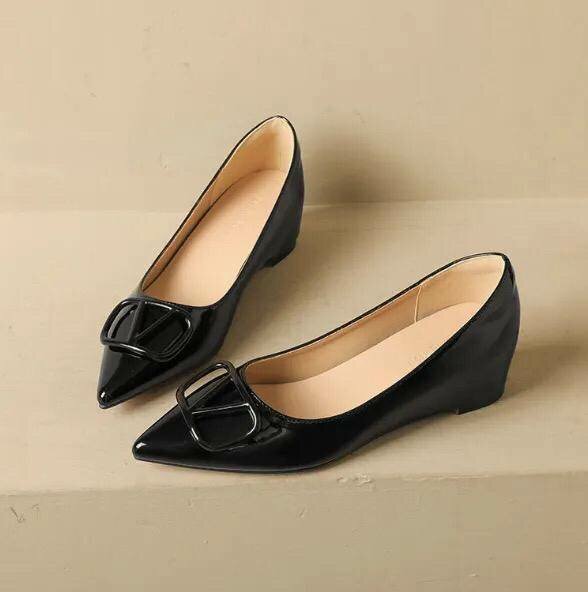 Lady pumps
