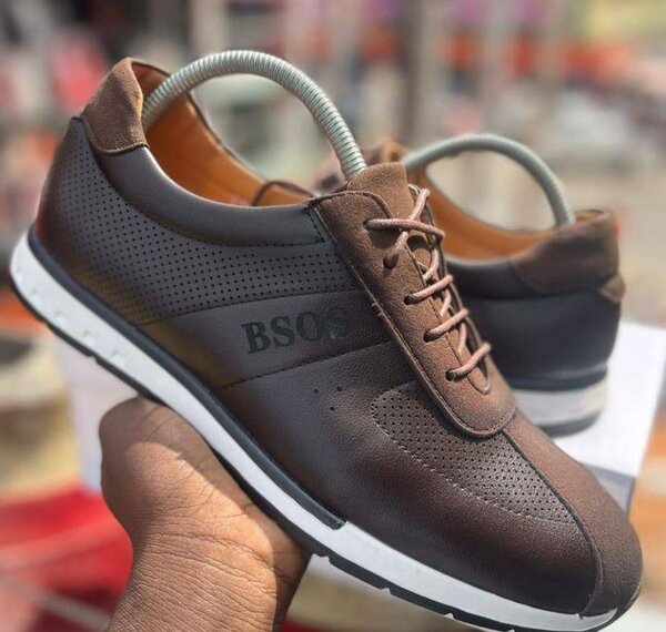 Baskets en cuir élégantes hommes