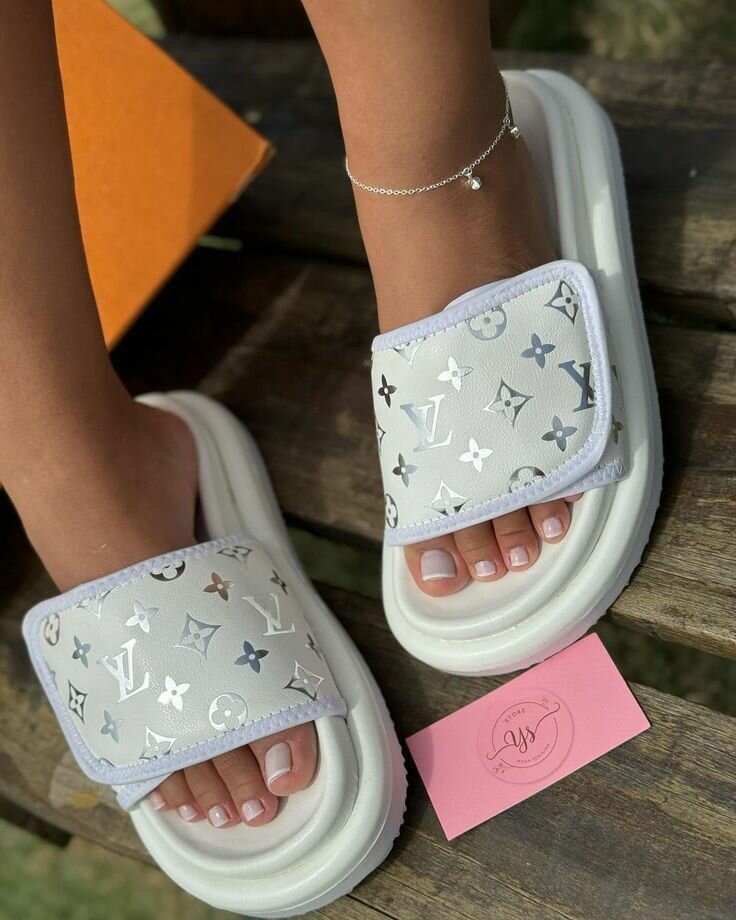Slippers