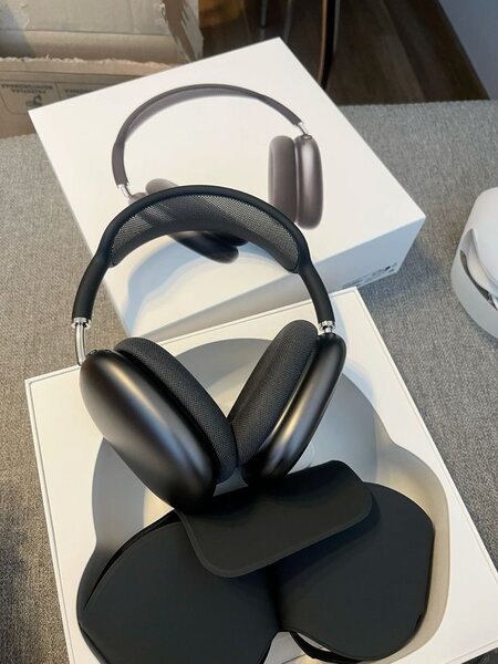 AIRPODS MAX