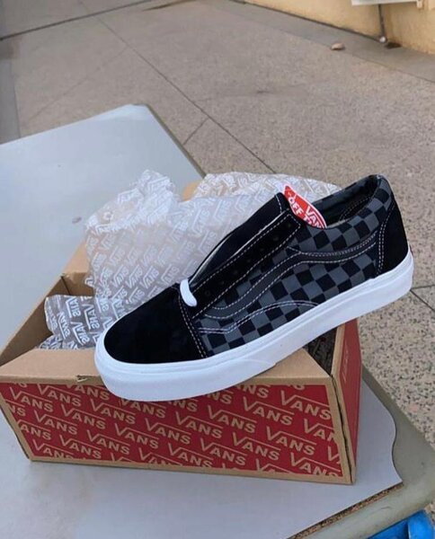 Vans Of The Wall