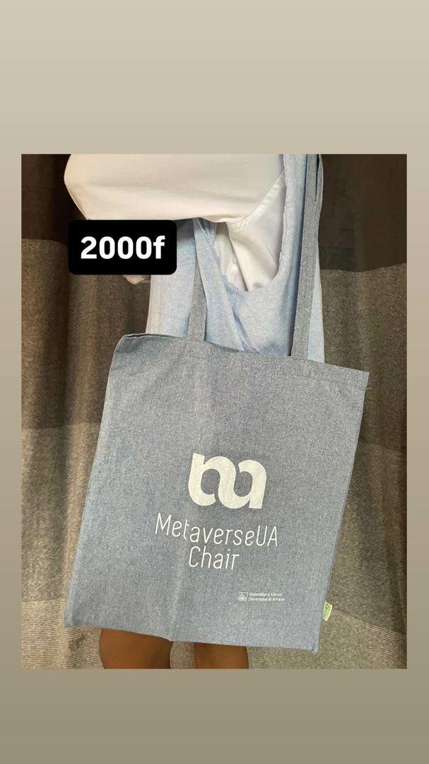 Tote bags
