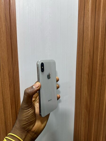 iPhone X simple