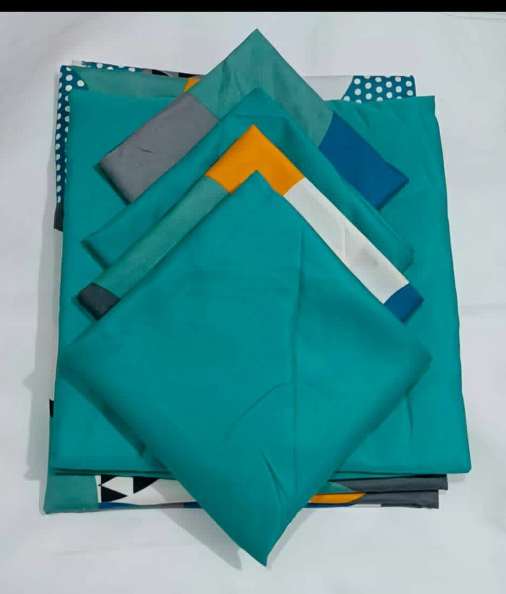 Parure de lit colorée moderne