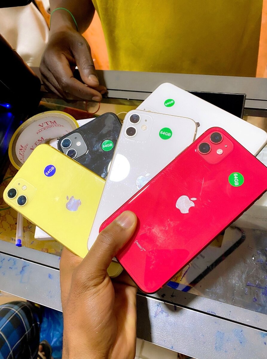 iPhone 11