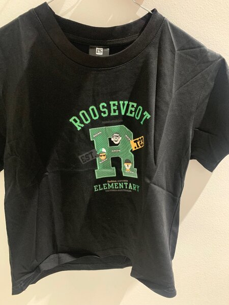 T-shirt à motifs décontractée