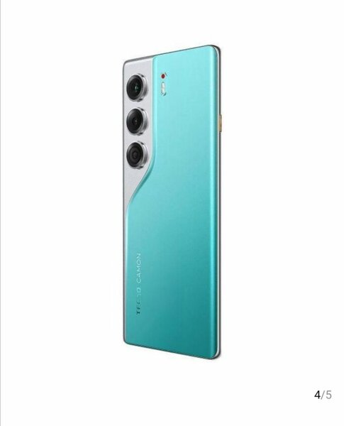 Tecno camon 40 pro