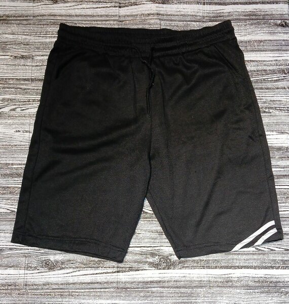 Thrift sweat short