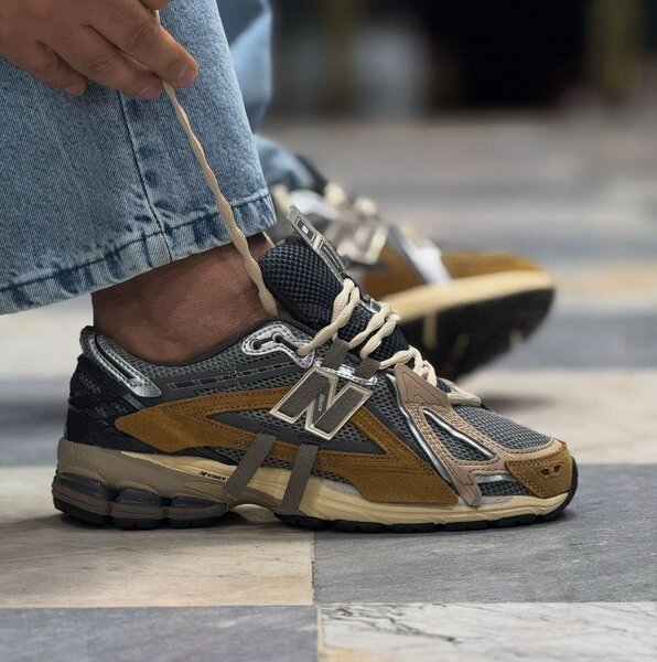 Fashion sneakers