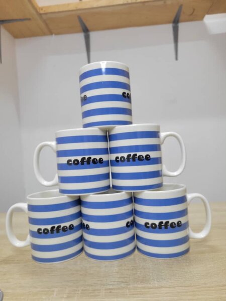 Tasses
