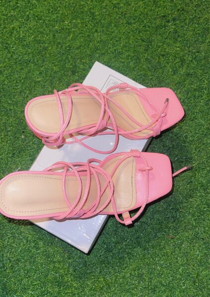 Ladies heel