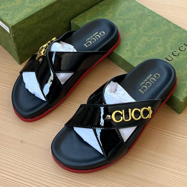 Fashion slippers