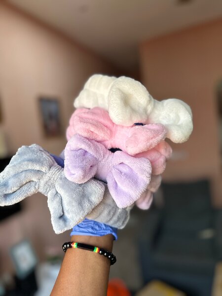 Hair bow