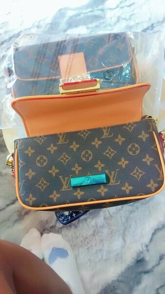 Hangbag