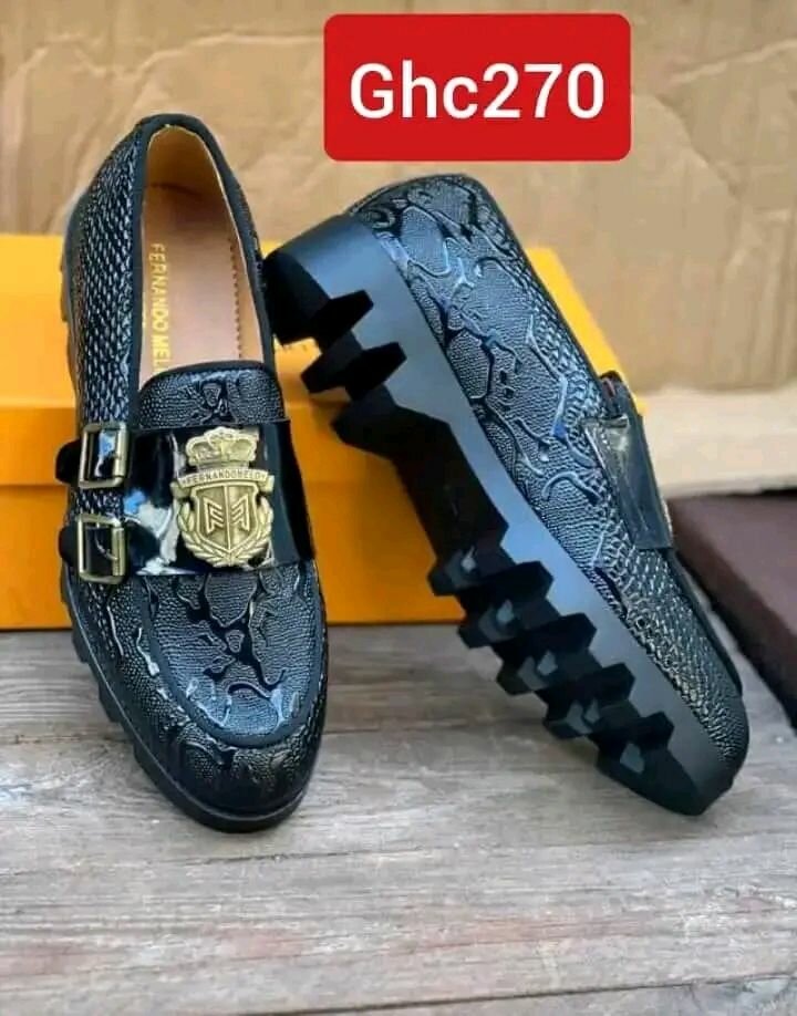 Men's shoes