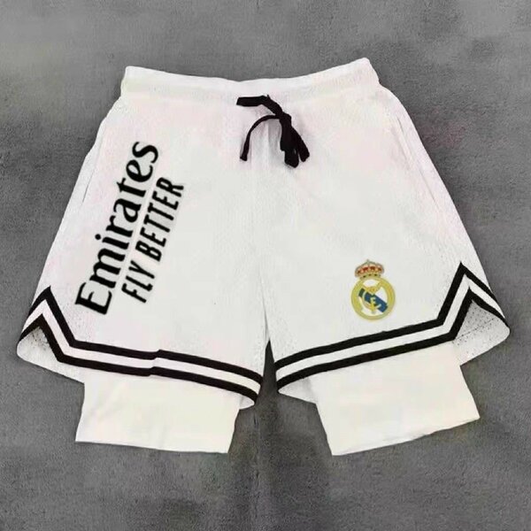 Short sports avec collants