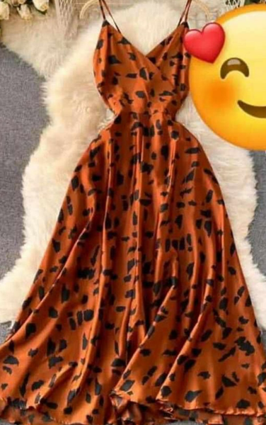 DRESS 