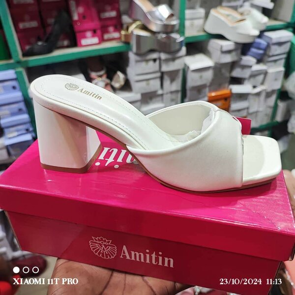 Sandales à talons