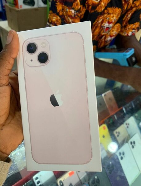 iPhone 13