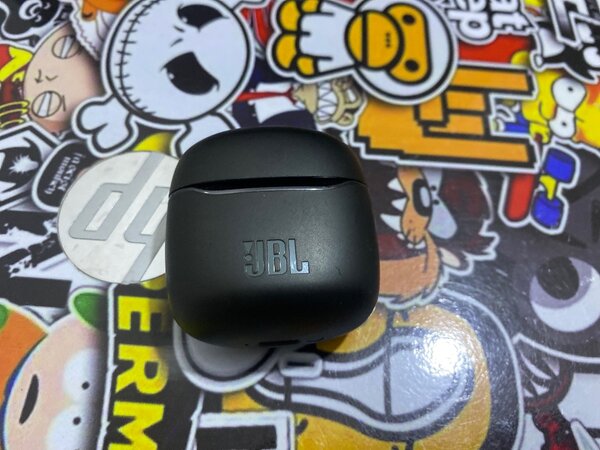 JBL TOUR PRO PLUS