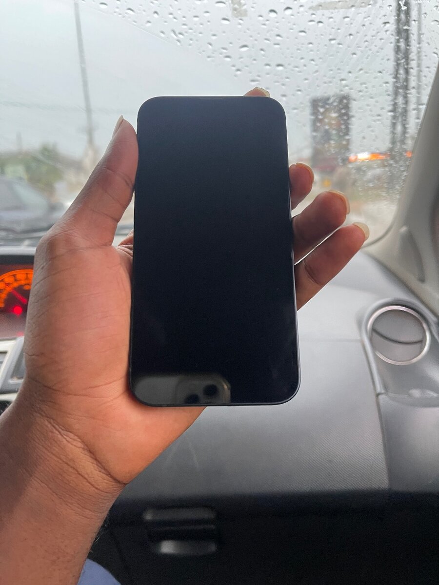 iPhone 13
