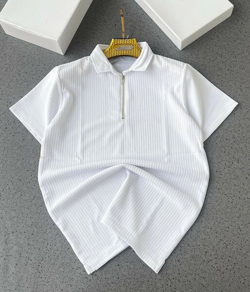 BLACKMEN V-NECK T-SHIRT AVAILABLE NOW SIZES RANGES FROM L X