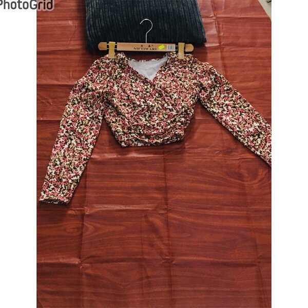 Crop top