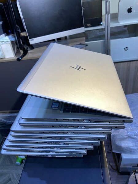 Hp  EliteBook 830
