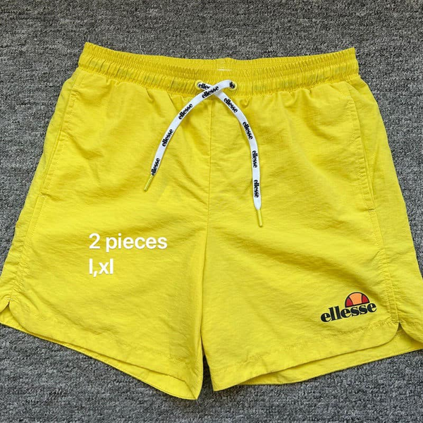 Short jaune