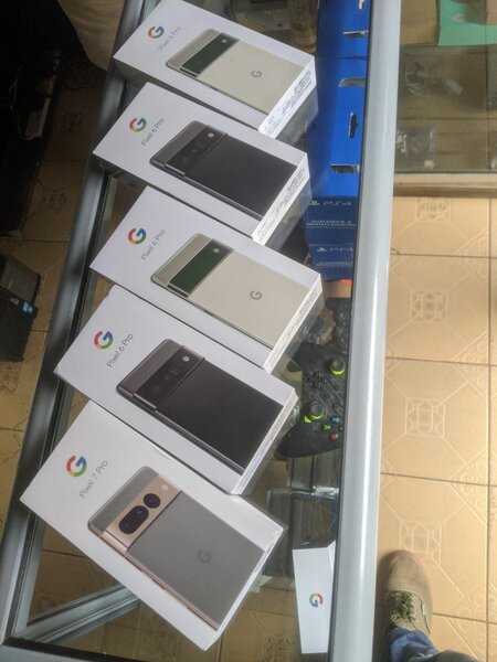 GOOGLE PIXEL...