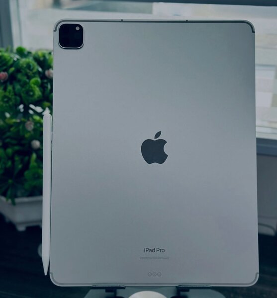 iPad Pro M2 6th gen