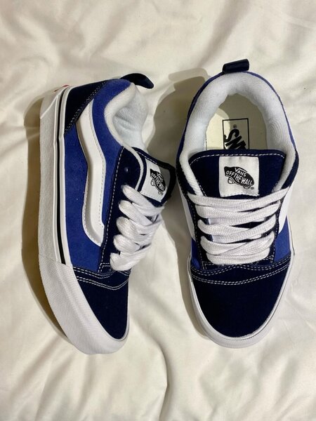 Vans Knu Skool