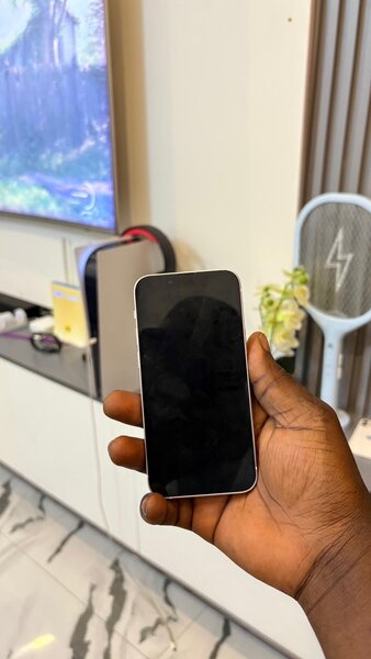 iPhone 13 mini
