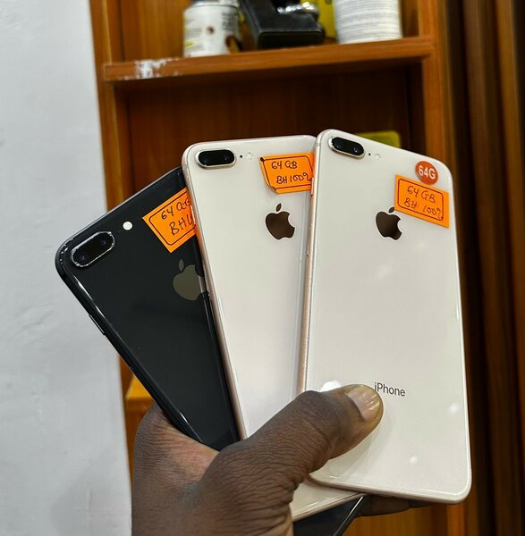 iPhone 8 Plus