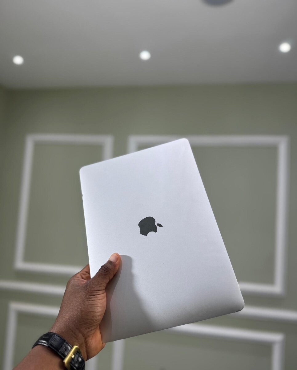 MACBOOK PRO 2017