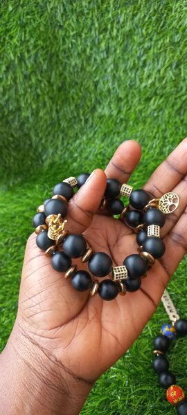 Beaded bracelet