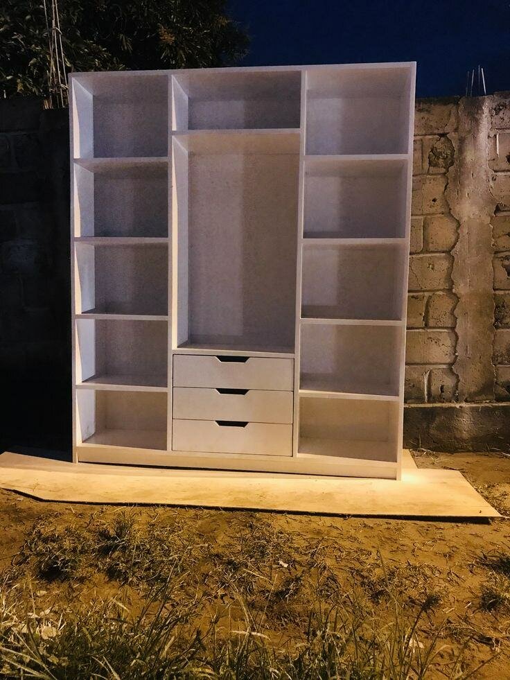 Armoire de rangement moderne