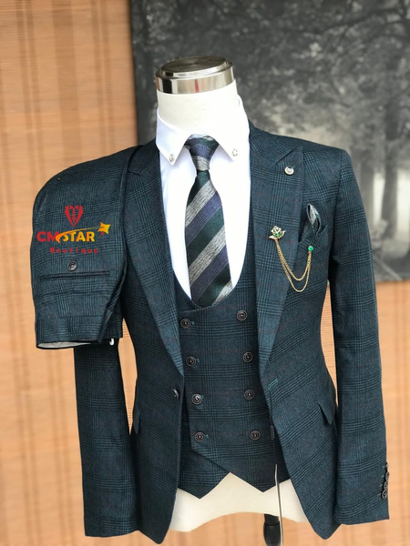Suit 